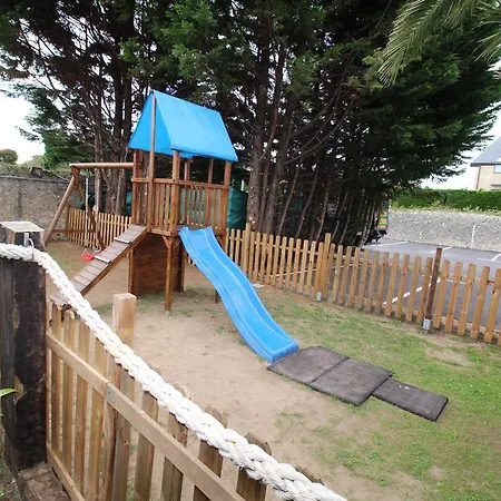 Casitas De Auto Check 3*